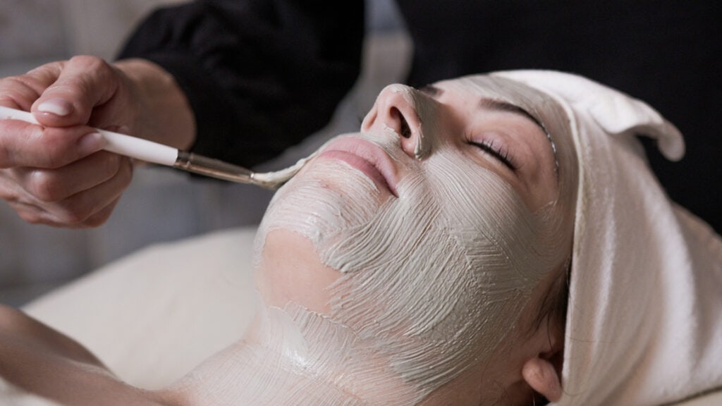 Designer Haircuts & Coloring Tolland CT Headliners Salon & Spa